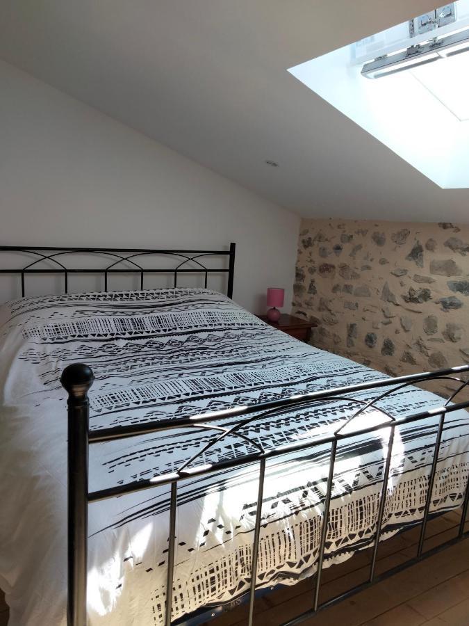La Grange De Sabatas Hotel Chomérac Kültér fotó