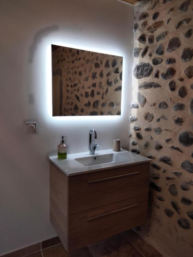 La Grange De Sabatas Hotel Chomérac Kültér fotó
