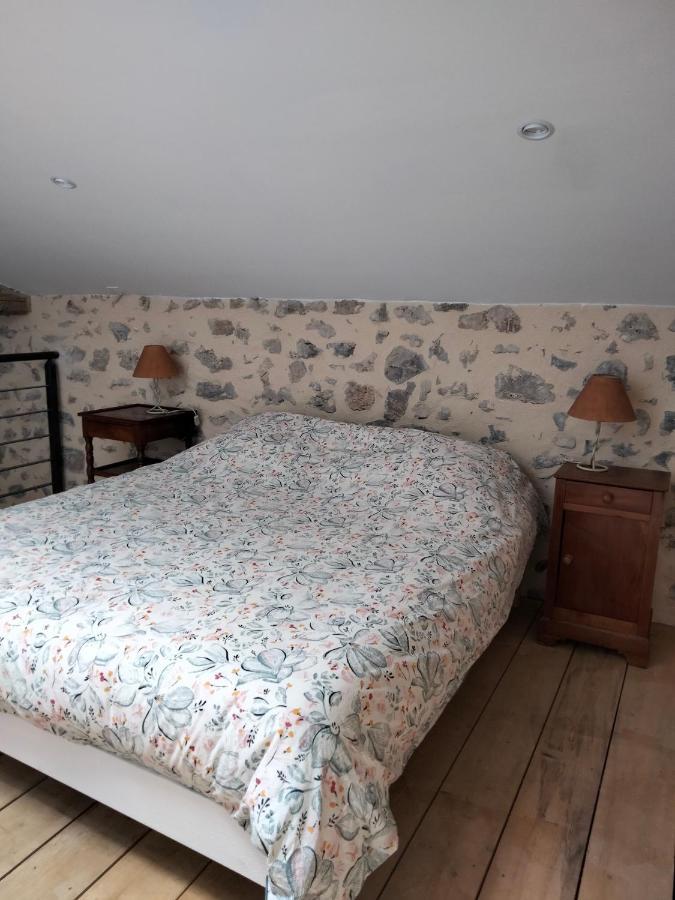La Grange De Sabatas Hotel Chomérac Kültér fotó