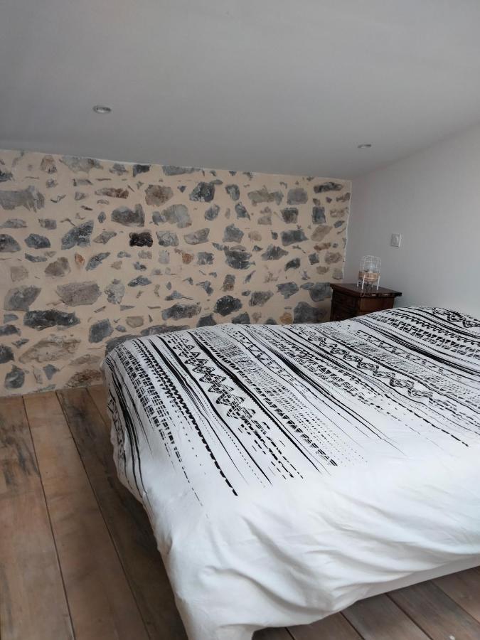 La Grange De Sabatas Hotel Chomérac Kültér fotó
