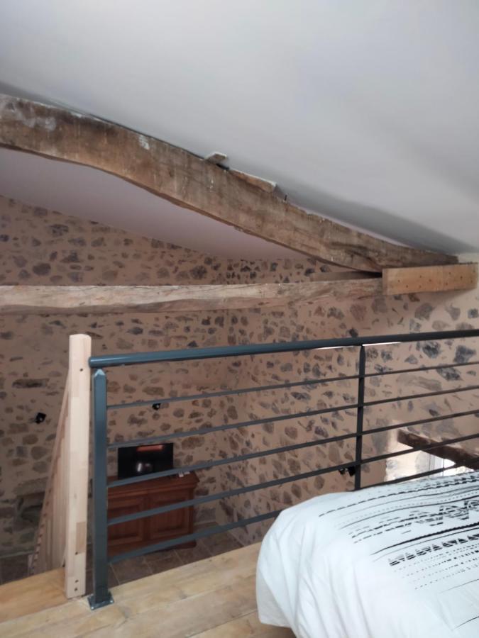 La Grange De Sabatas Hotel Chomérac Kültér fotó