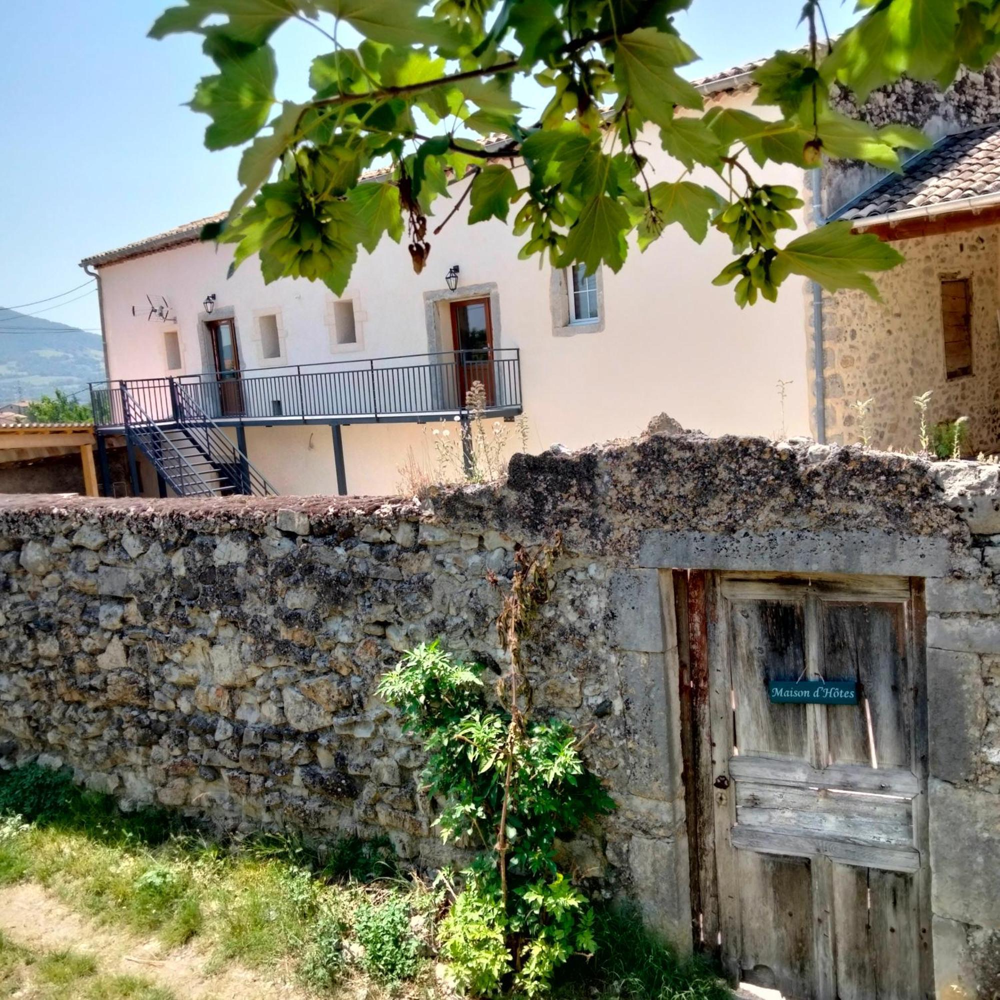 La Grange De Sabatas Hotel Chomérac Kültér fotó