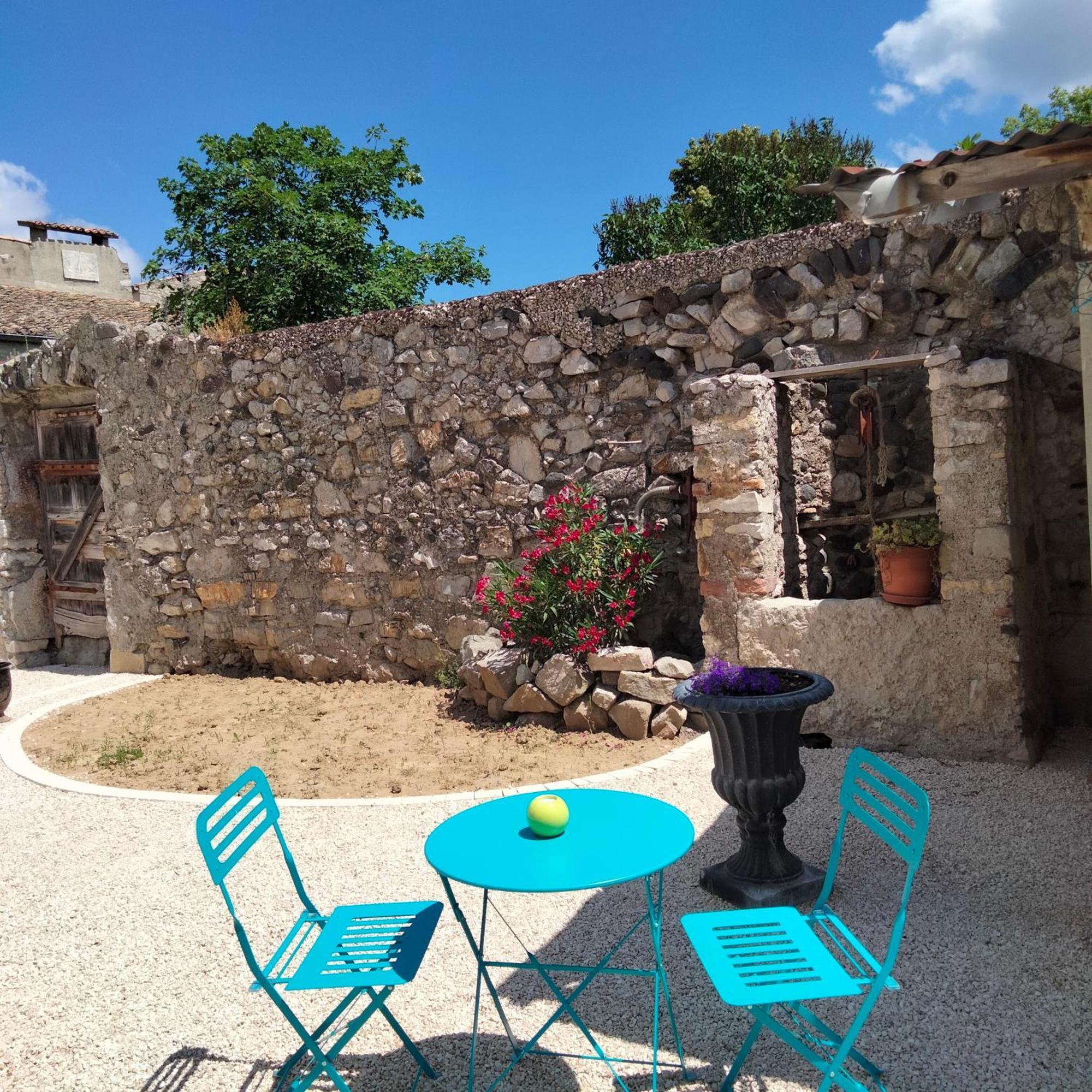 La Grange De Sabatas Hotel Chomérac Kültér fotó